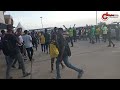 huyu hapa stephan aziz ki mara baada ya kuichapa tp mazembe mwamba ameondoka namna hii