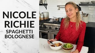 Nicole Richie teaches me her famous Spaghetti Bolognese