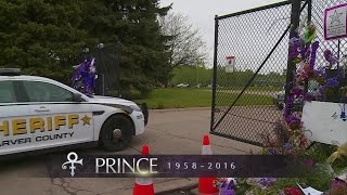 Authorities Search Paisley Park In Prince Death Investigation