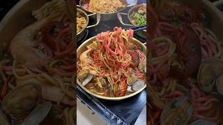 Street food seafood with noodles #shorts #nafizafood #food #youtubeshorts #foodshorts #streetfood