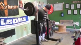 Speedbench + 3x235kg easy squat