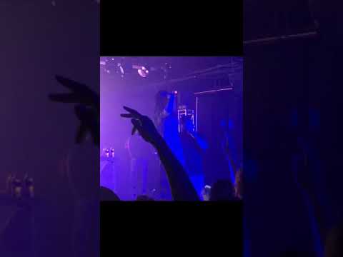 Bones - Branches (Live in Philly, 9/5/2018) Bones - Branches (Live in Philly, 9/5/2018)