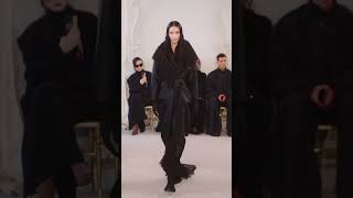 MariaCarla Pocono walking for Balenciaga Fall-winter 2023/24 Couture show 🖤