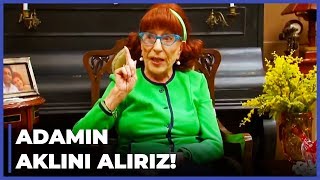 Afife Özel Kolaj - Yalan Dünya
