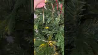 Yitahome - Christmas tree