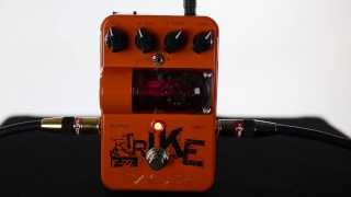 VOX In The Studio: Freddy DeMarco demos the Trike Fuzz Guitar Pedal