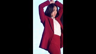 191220 서울라이트 겨울빛콘서트 희나피아 (HINAPIA) 7 rings (아리아나 그란데 ) 민경 직캠 by.경호