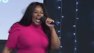 Vanessa Jackson | I’ll Never Love This Way Again [Vivax Tv] 03.01.2025