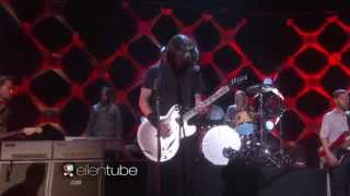 Foo Fighters - "Everlong" Live 2014