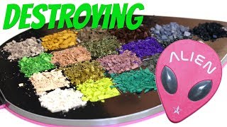 Weighing and Destroying the Jeffree Star Cosmetics Alien Palette | THE MAKEUP BR