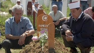 More ID row protests in Bosnia as baby victim is buried