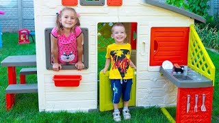 Arthur and Melissa Play and Build Playhouses for Kids