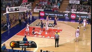 [HD VIDEO]  Wollongong Hawks @ Adelaide 36ers | 4th Quarter | NBL 2011-12 | Round 22