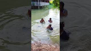 อากาศหนาวๆมุดน้ำแข่งกันตลกมาก #funnyvideo #ขำขัน #funny