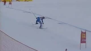 Alpine Skiing - 2005 - Women's Downhill - Fanchini crash in Val d'Isere 2