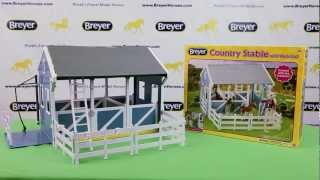 Breyer Classics Country Stable with Wash Stall | Breyer Model Horses