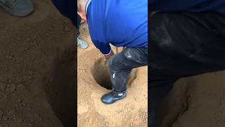 Simple techniques for digging deep holes, good tools make the craftsman's job easier