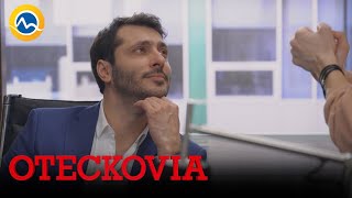 OTECKOVIA - Alex má novú mladú asistentku