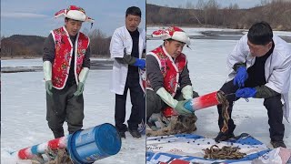 抛入釣餌，等待漁獲的降臨#fisherman #抓鱼 #有趣