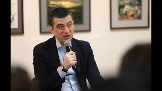 პრემიერის შეხვედრა შიდა ქართლის რეგიონის პედაგოგებთან