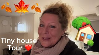 Tiny house tour 🏡 /  Vår koloni ❤️ ( och allt som behöver göras 😅 )