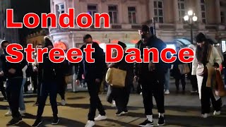Mob Dance in London | Picadilly Cirucs