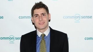 Facebook Co Founder Defriends U S