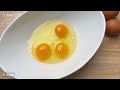Luftige Eier in Formen. Das beste Eiermuffin-Rezept zum Frühstück. Kein Mehl!