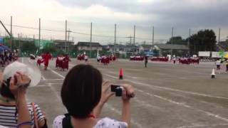 体育祭・一年生のムカデ競争