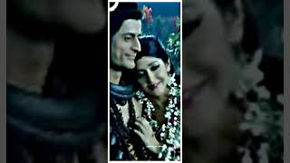 মে চাহা তা হু তুজকো দিল ও জান কি তারা তু ছা গেয়ি হে মুজমে ইআসমা কি তার হাত🥰😍 strtus