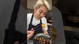 Ken makes a very spicy kimchi cheese kimbap…that he can barely handle 😂