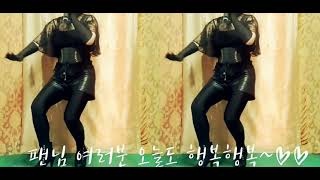 #노래 정사랑 세상은 요지경 (원곡신신애)#정사랑모야모야야모야#정사랑#정사랑가수#이돌핀가수#트로트가수구독하기+좋아요 꾹 눌러 주세용.♡♡♡