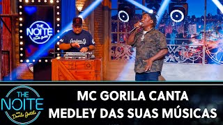Mc Gorila canta medley das suas músicas  | The Noite (19/11/19)