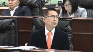 2015.12.4 --麥瑞權議員在社會文化施政辯論中受市民所托感謝山頂醫院以及向譚司長就葡語教育、愛國教育問題提出建議