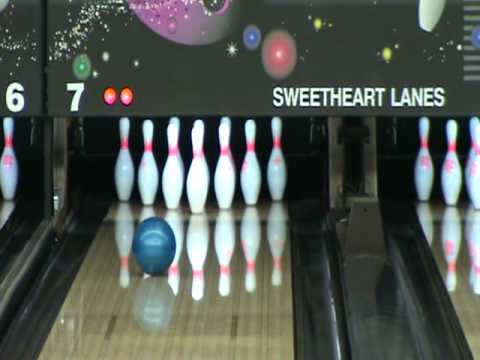 Three Year Old Bowling Phenom - NO BUMPERS!! - YouTube