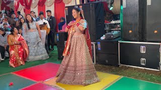 Prabhu Mere Ghar Ko - Bridal Dance Performance in Mahila Sangeet