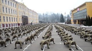 Рекордний #22pushupchallenge від Національної академії сухопутних військ