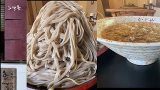 【かどや】チョモランマのような激盛り蕎麦