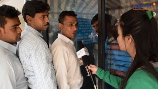 ATMs having no cash board; Crowd went crazy; Watch Public Reaction | Oneindia News