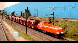 Train de la R.A.G. avec loco Vossloh MAK G 1206 de Piko / Trains Miniatures du Valois