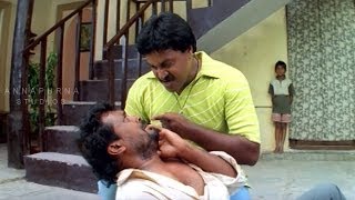 Sunil Warnings Neighbour Best Scene || Mass Movie || Nagarjuna, Jyothika