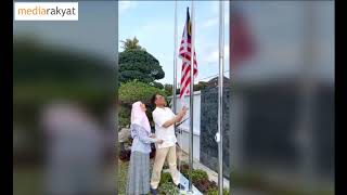 Anwar Ibrahim \u0026 Dr Wan Azizah Menaikkan Bendera Sempena Hari Kemerdekaan