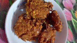 রাস্তার ধারের ছোট চিংড়ি মাছের বড়া রেসিপি || Bangladeshi Choto Chingrir Recipe..