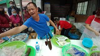 最後一尾剩下的魷魚  阿源叫表哥拿回去配燒酒 台中大雅市場  海鮮叫賣哥阿源  Taiwan seafood auction