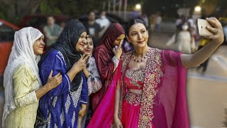 Gauahar Khan Cutest Moment with Fans at Saba Ibrahim's Wedding Reception