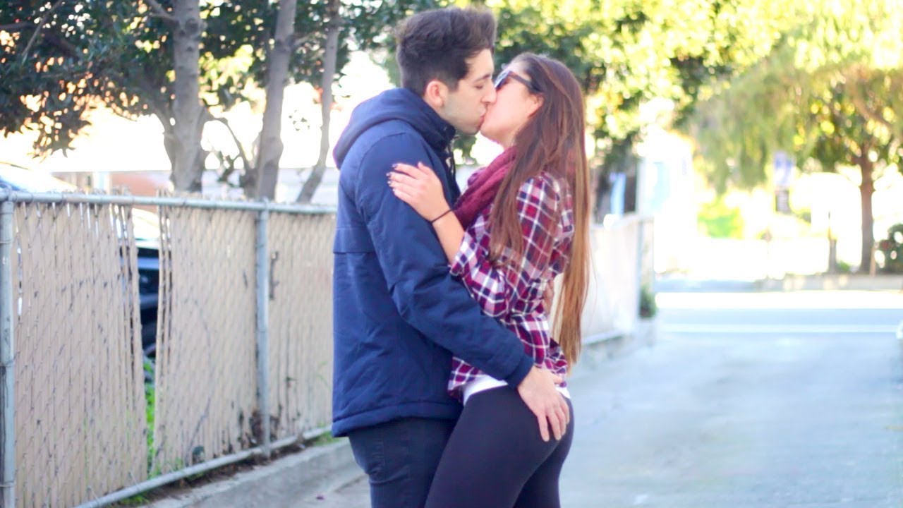 Kissing Prank Extreme - Perfect Girl Edition - YouTube