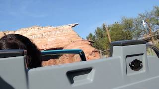 ディズニー　カリフォルニア　アドベンチャー　ラジエータースプリングレーサー　Disney California Adventure Radiator Springs Racers