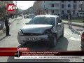 bahçelievler mahallesi nde kaza... 3 araçta maddi hasar oluştu.