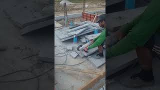 การใช้ลูกหมู 8 นิ้ว ตัดแผ่นพื้นปูน(8-inch piglet cutting cement slabs)