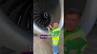 The incredible engineering of a jet engine ✈️